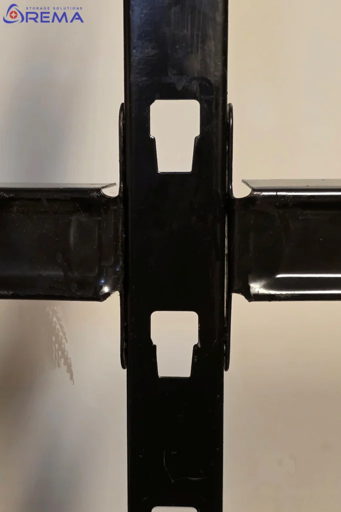 regały zaczepowe na nogach wspólnych BETA