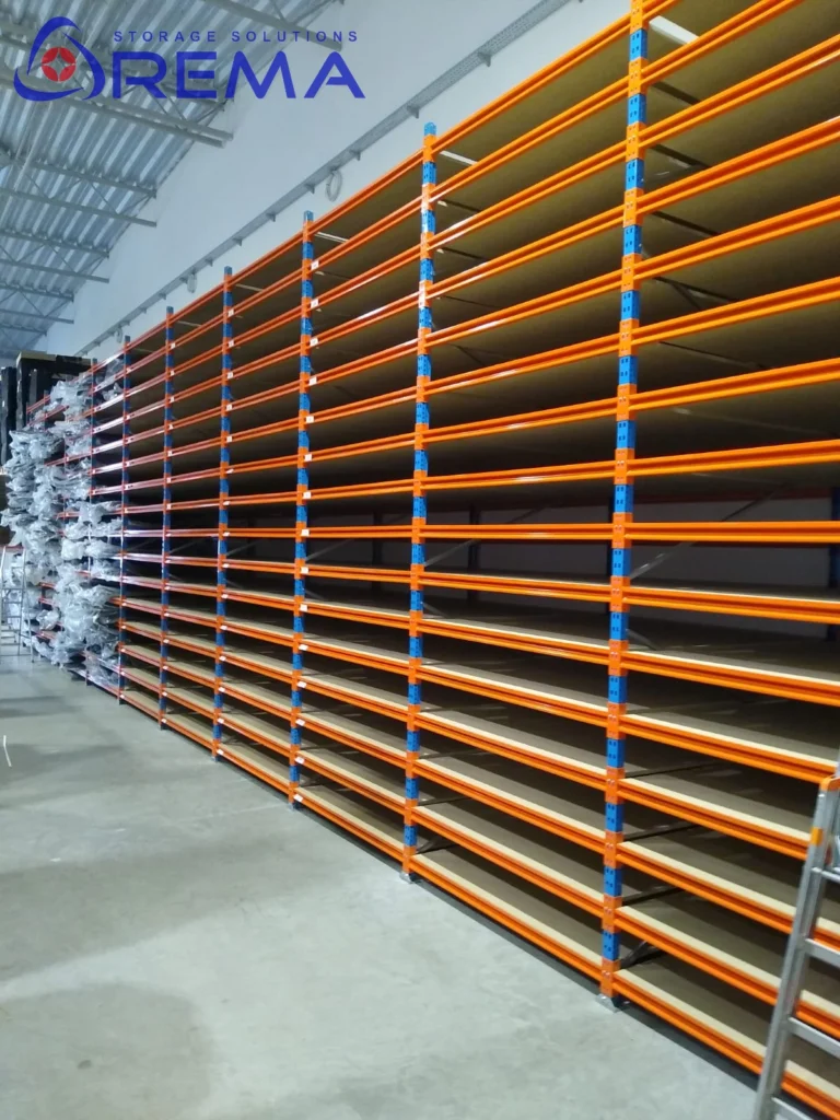 Regał Longspan LPX z półkami wiórowymi