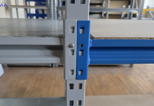 montaż regałów na nogach wspólnych LPX