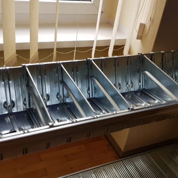 separator półki pojemnikowej kuwetowej