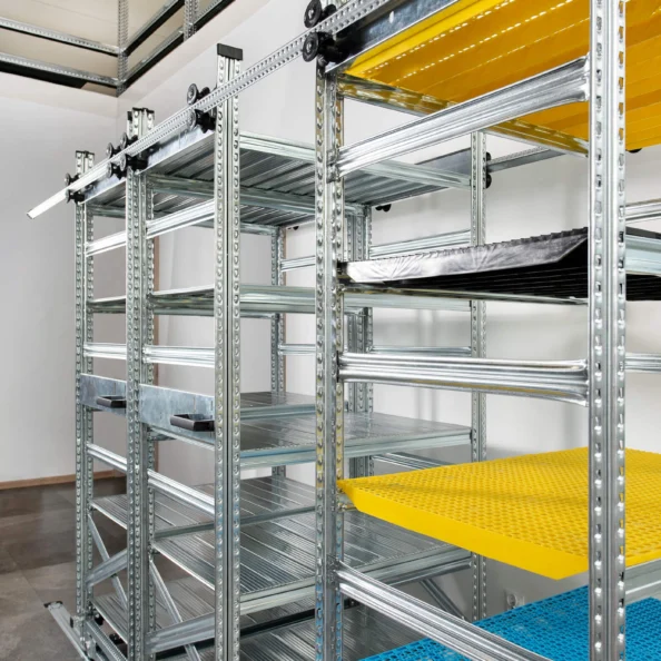 regały przesuwne PCV oraz stalowe