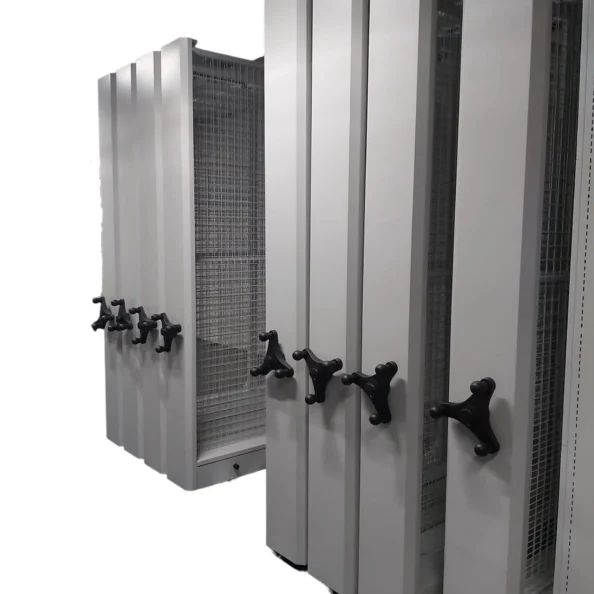 regały jezdne na obrazy i mapy