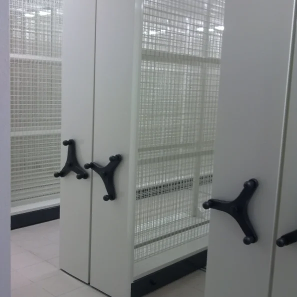 regały przejezdne na obrazy i mapy