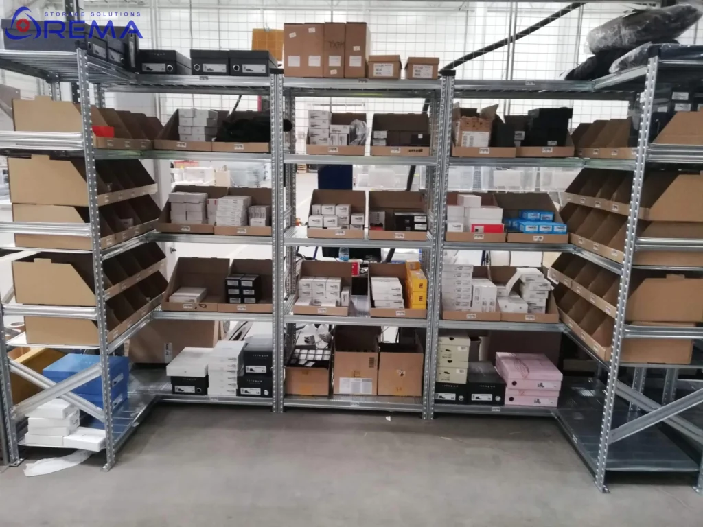 regały narożnikowe