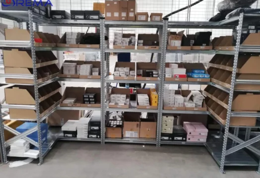 regały magazynowe Poznań narożnikowe