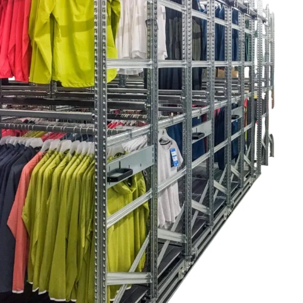 regały przesuwne na odzież