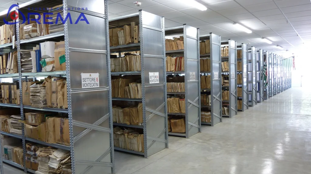 regały do archiwum Poznań z ogranicznikami i blachami pełnymi