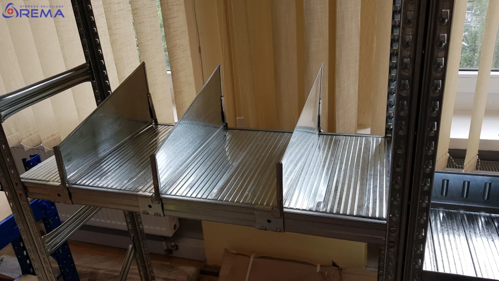 separator półki trapezowy 