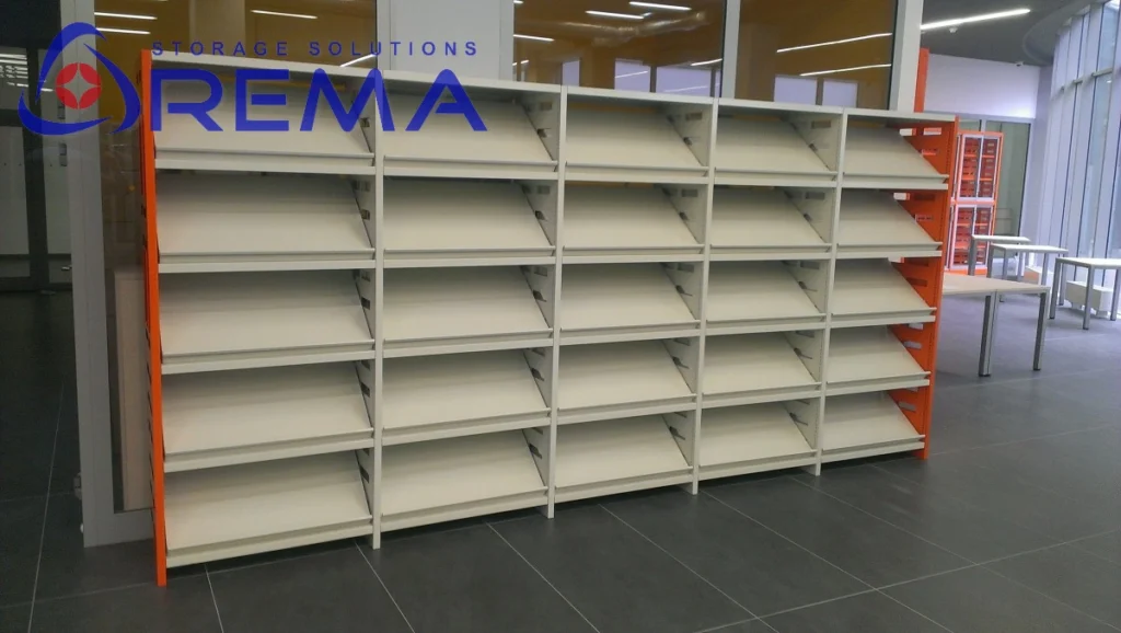 regał na czasopisma