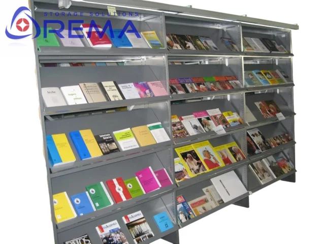 regał na czasopisma