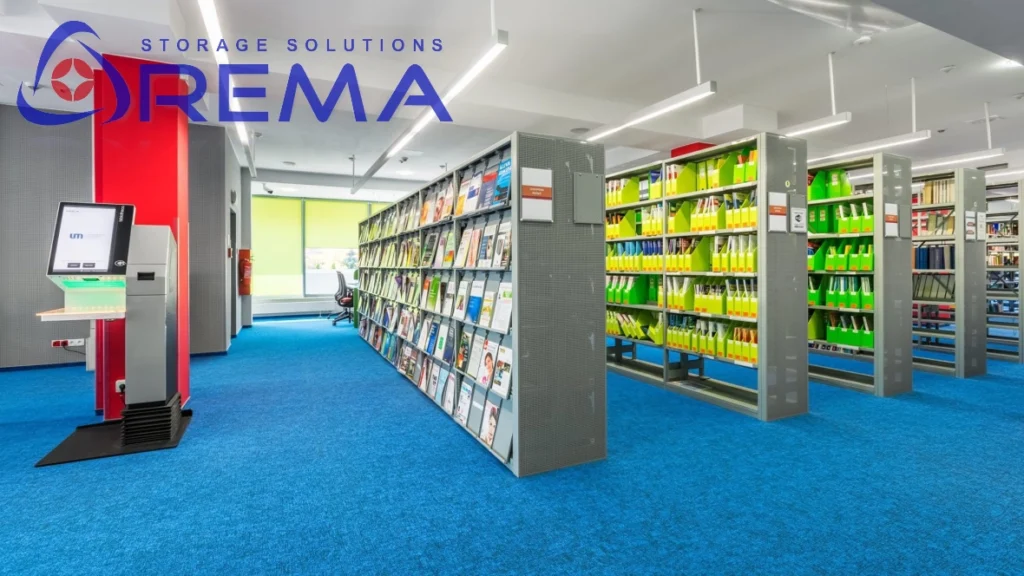 regały biblioteczne i na czasopisma