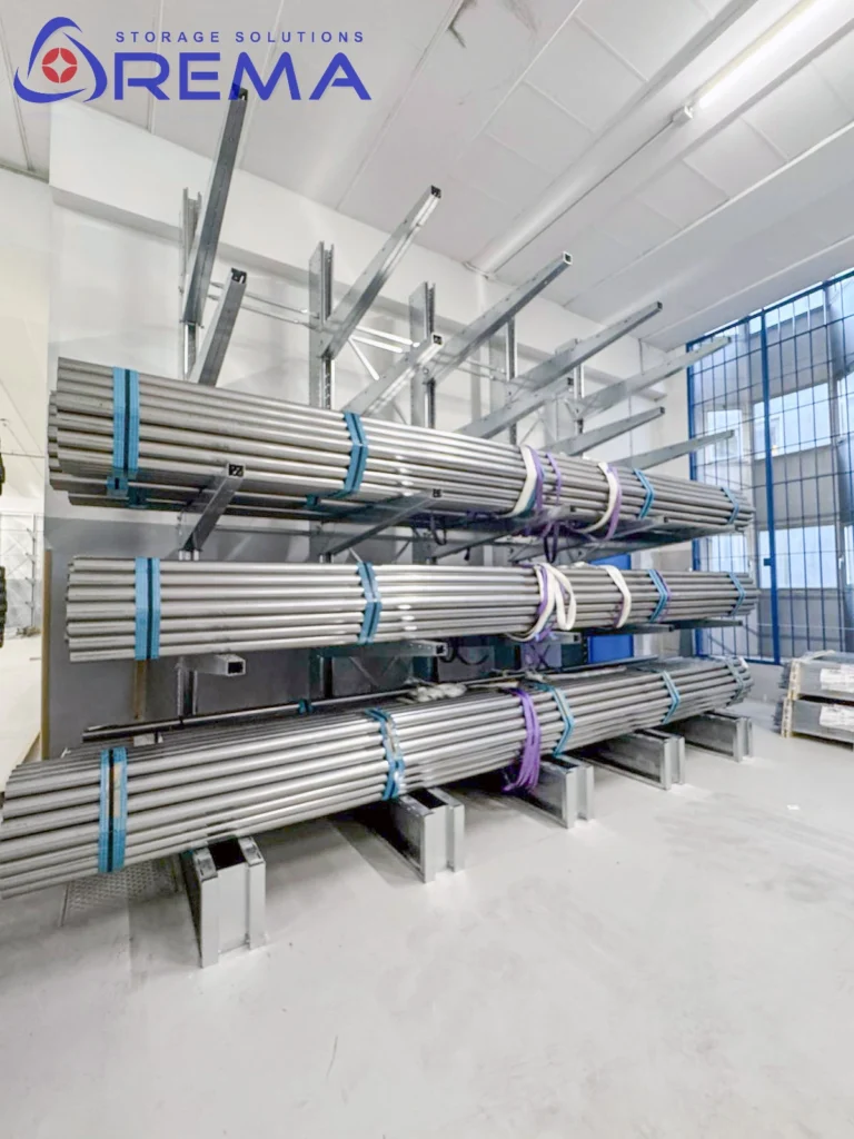 regały wspornikowe jednostronne ciężkie z rurami